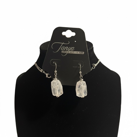 Black and white beaded necklace set with matching earrings by Tanya Creations - Picture 2 of 5